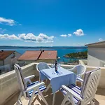 Apartamento Mirta Dramalj
