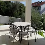 Apartamento Mirta Dramalj