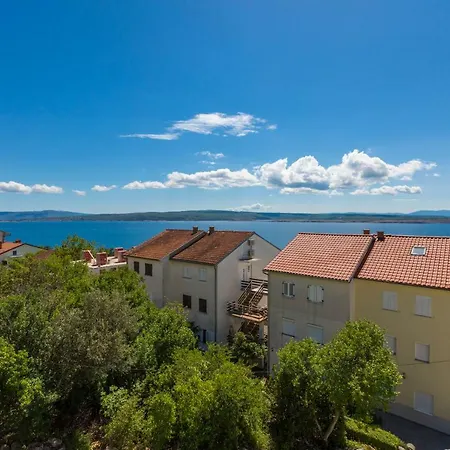 Apartment Mirta *