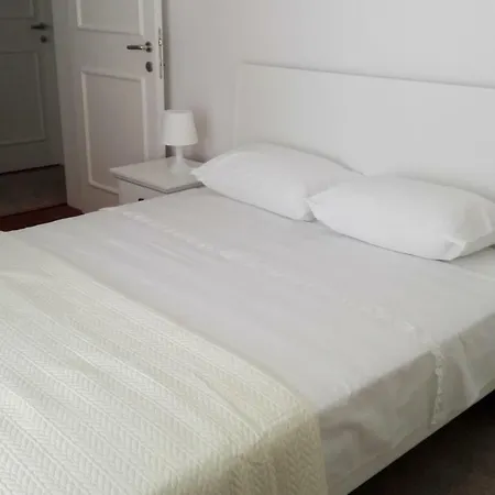Mirta Apartment *