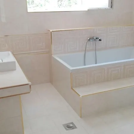 Apartment Mirta *