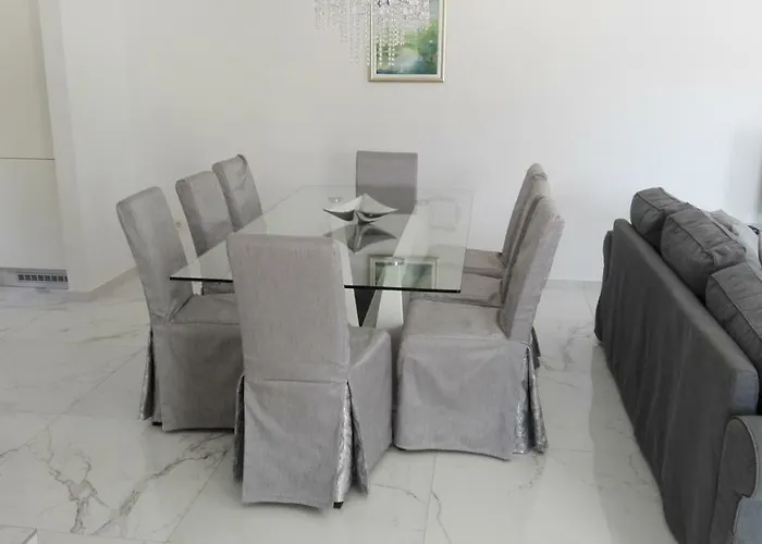 Mirta Lägenhet Dramalj